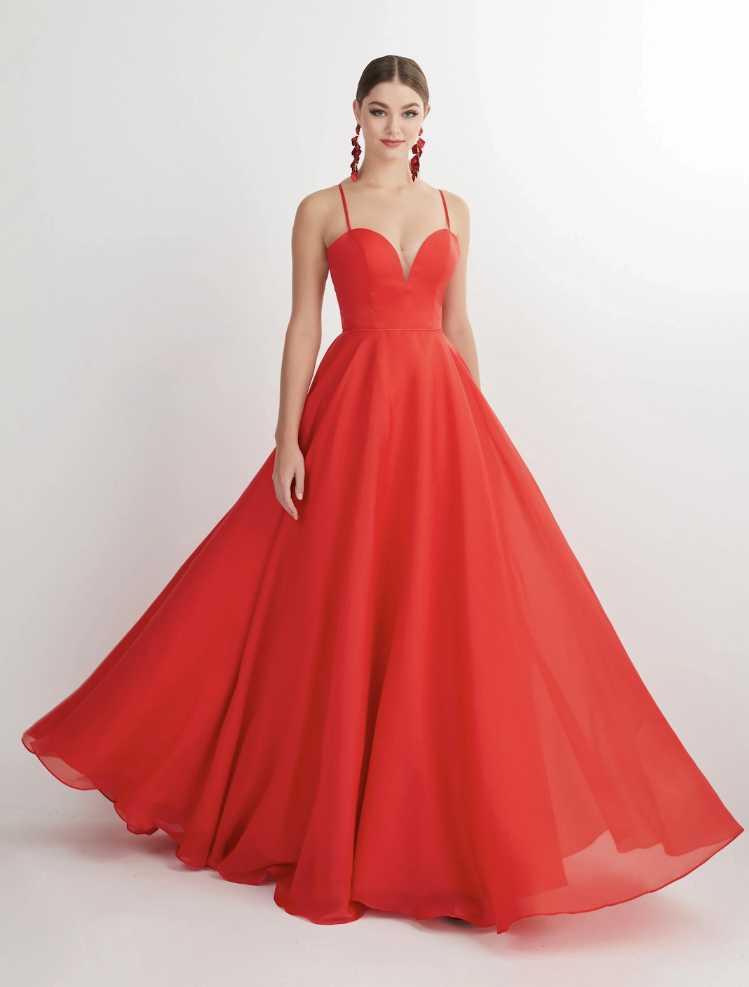 Hottest Red Prom Dresses Image