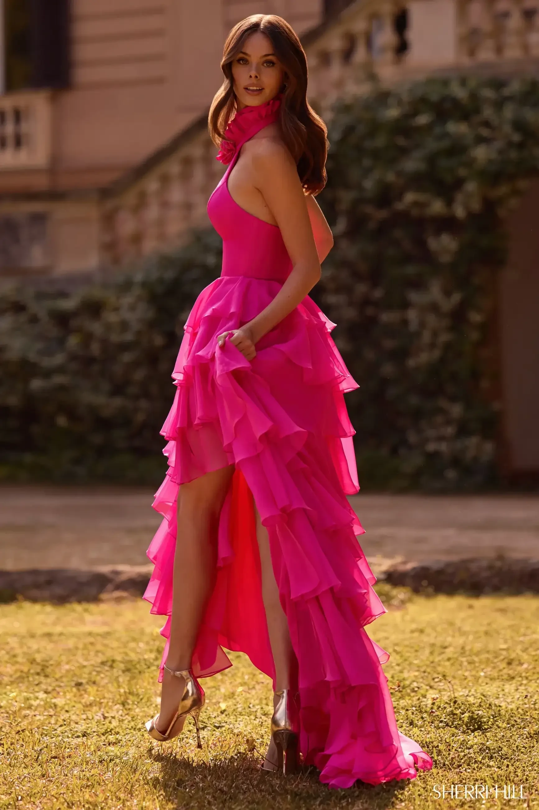 Bold Colors and Sparkle: This Year’s Must-Have Homecoming Looks Image