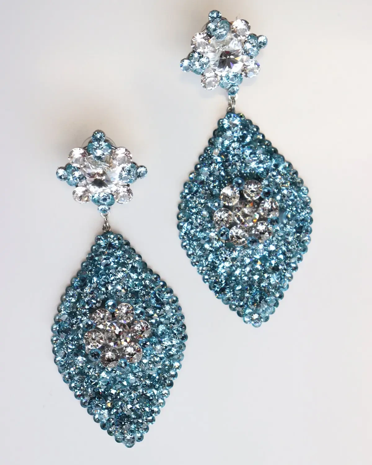 Glam Up for Homecoming: How to Style Your Dress with Accessories Image